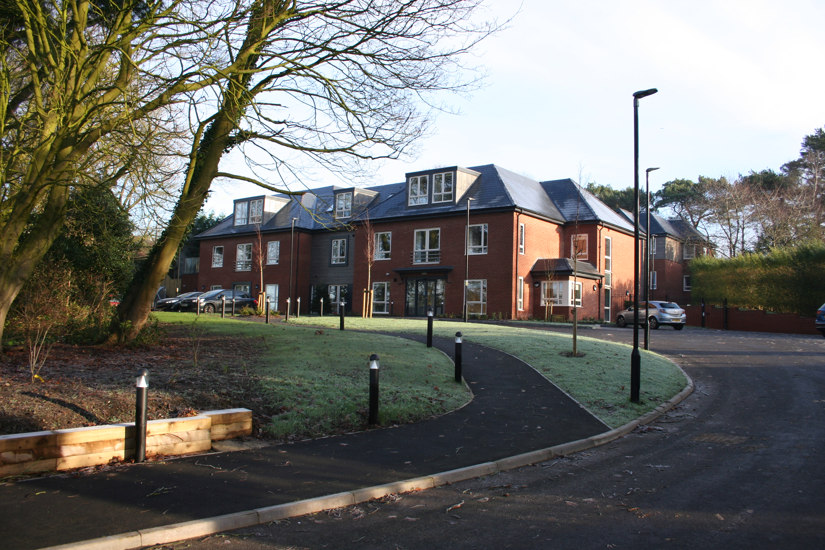 Ashton Manor